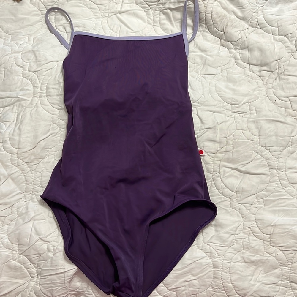Yumiko dark purple leotard